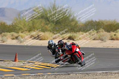 media/Oct-08-2022-SoCal Trackdays (Sat) [[1fc3beec89]]/Turn 10 (945am)/